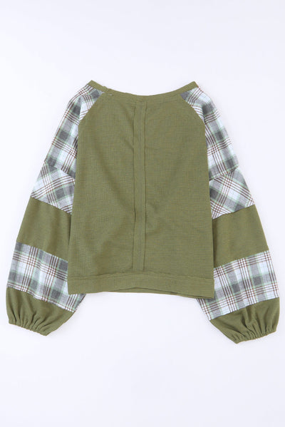 Green Plaid Patch Waffle Knit Exposed Seam Bubble Sleeve Top-Tops-MomFashion