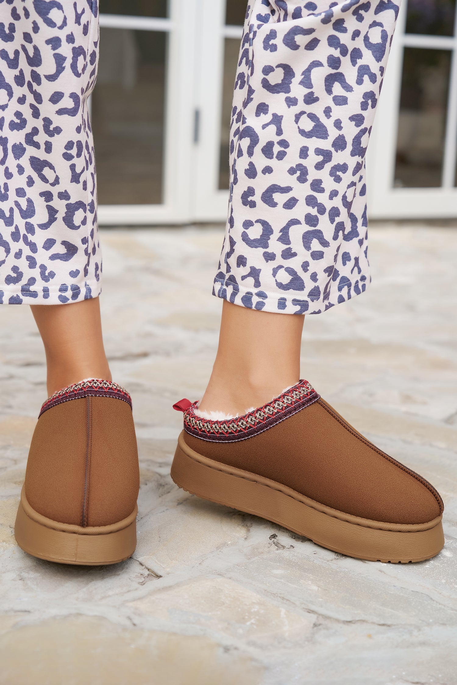 Chestnut Suede Contrast Print Round Toe Plush Lined Flats-Shoes & Bags-MomFashion