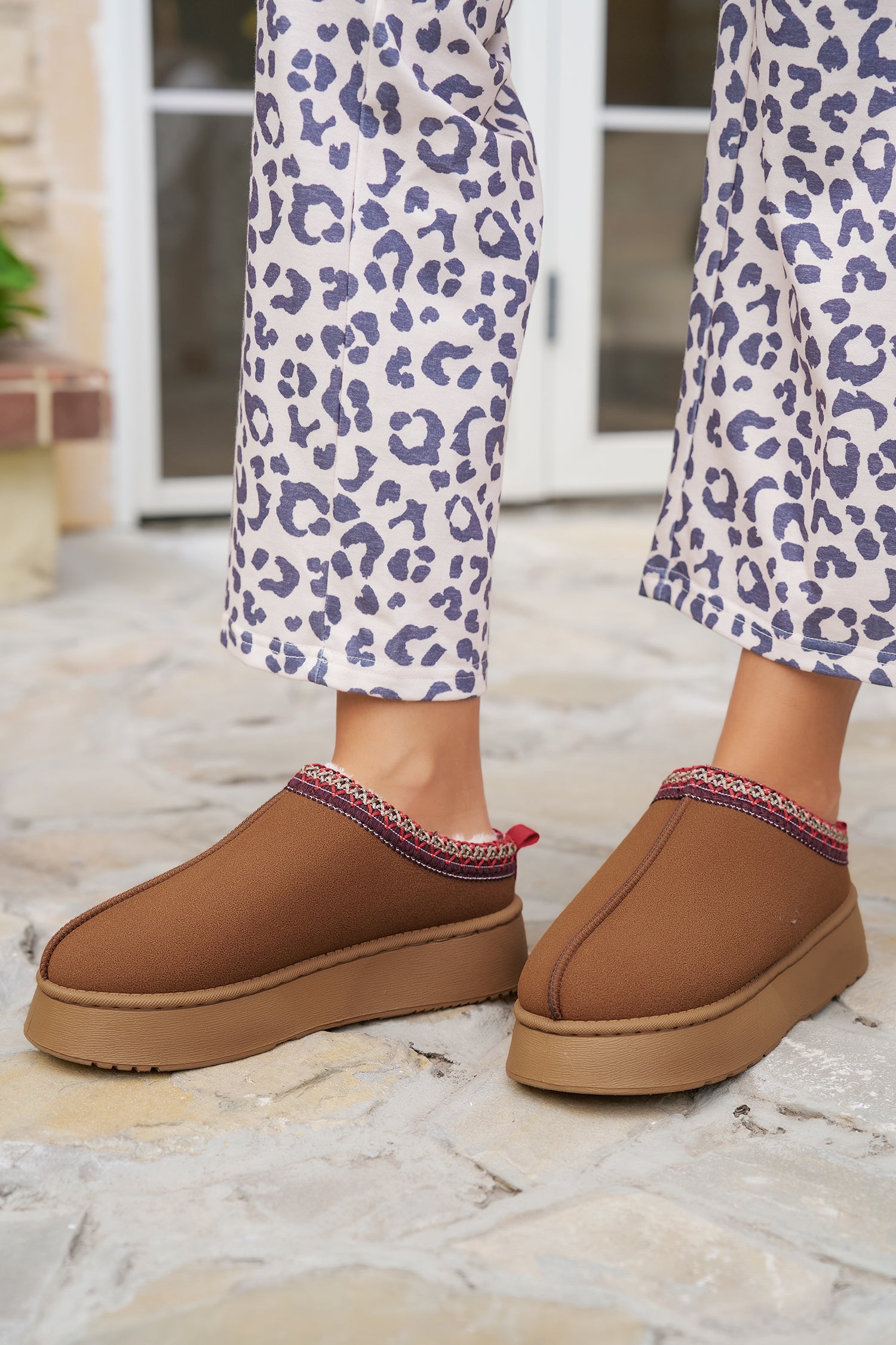 Chestnut Suede Contrast Print Round Toe Plush Lined Flats-Shoes & Bags-MomFashion