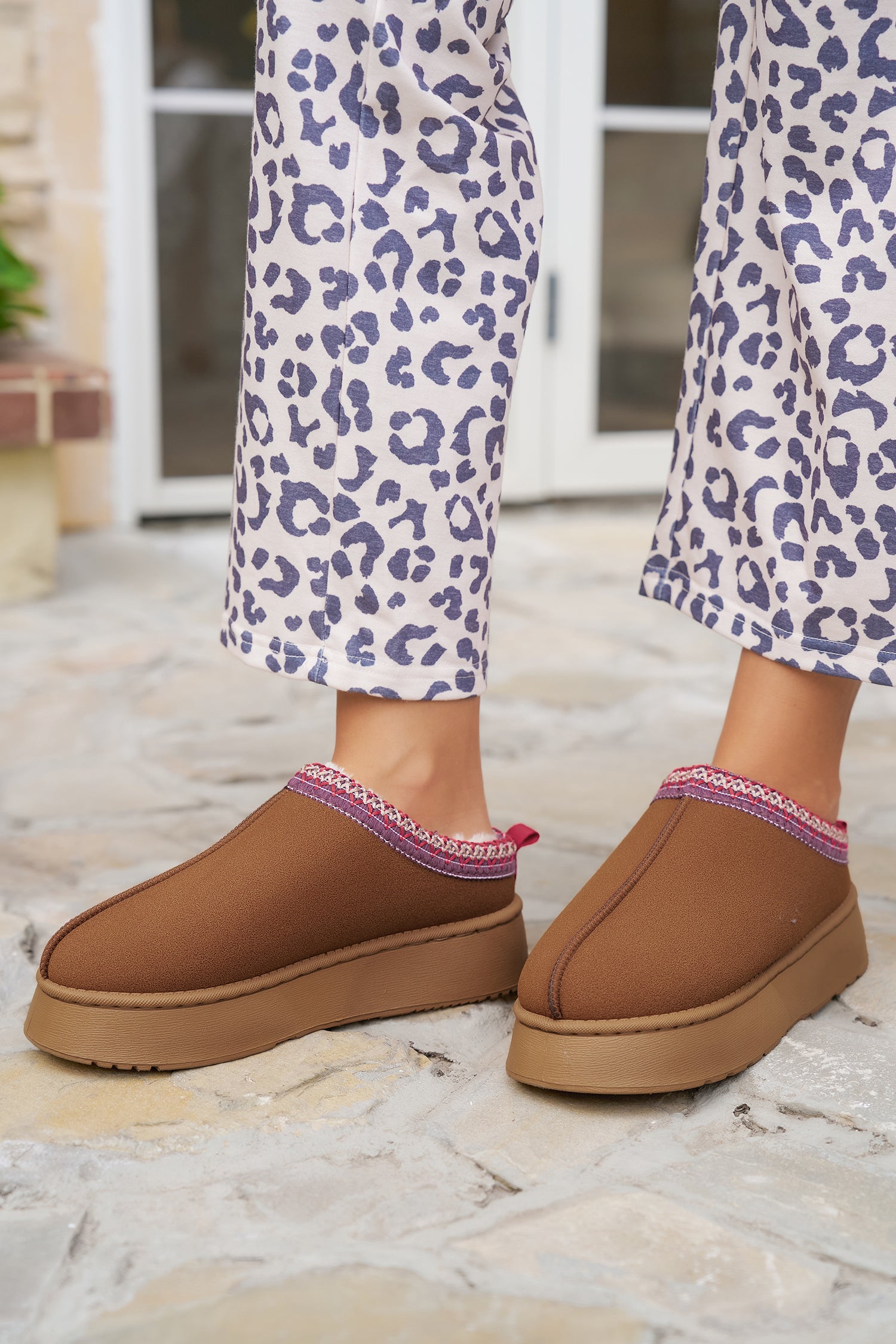 Chestnut Suede Contrast Print Round Toe Plush Lined Flats-Shoes & Bags-MomFashion