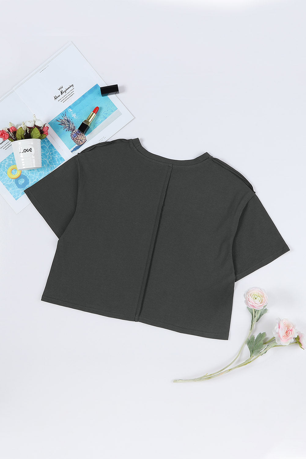 Gray WE TRUST IN DOLLY Western Fashion Graphic Tee-Graphic-MomFashion